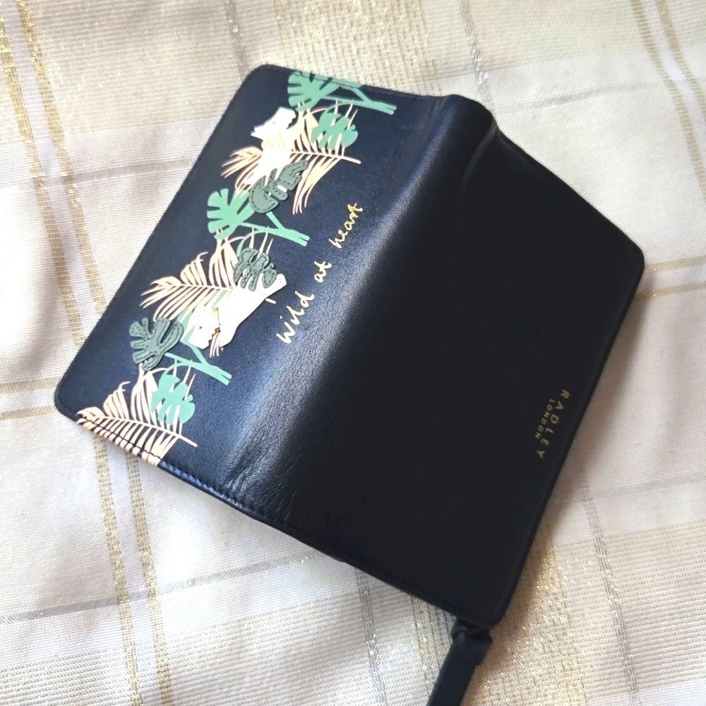 Rare Radley London Tropical Scottie Dog Wallet - Picture 2 of 14